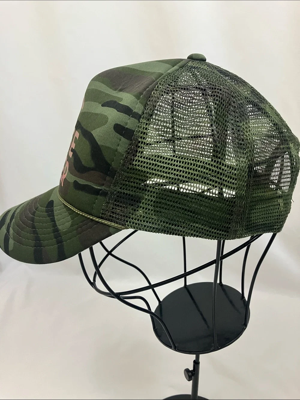 Cobra Green“House Hunter” Camo Print Trucker Hat Women’s Size One Size Fits All